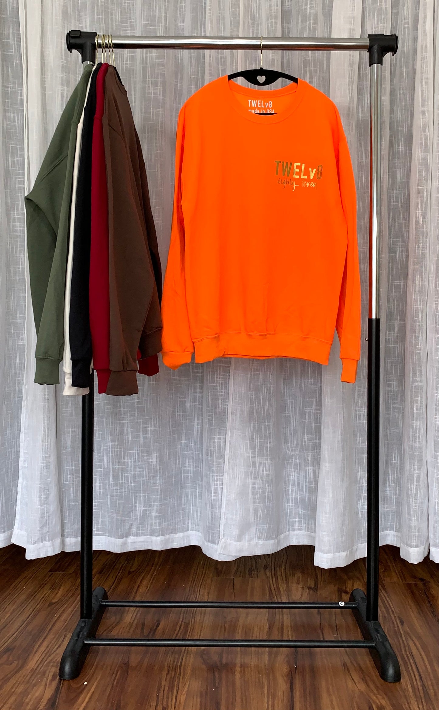 classic • sweatshirt